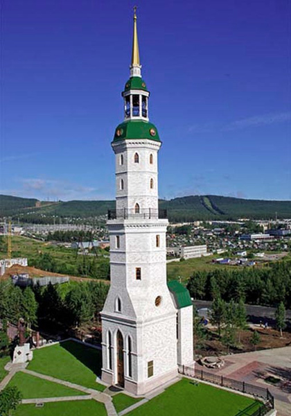 Башня-колокольня с часовней Св. Иоанна